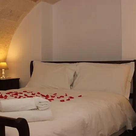 Hotel Masseria Savoia 3*